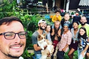 Couverture de l'initiative Mangez Local